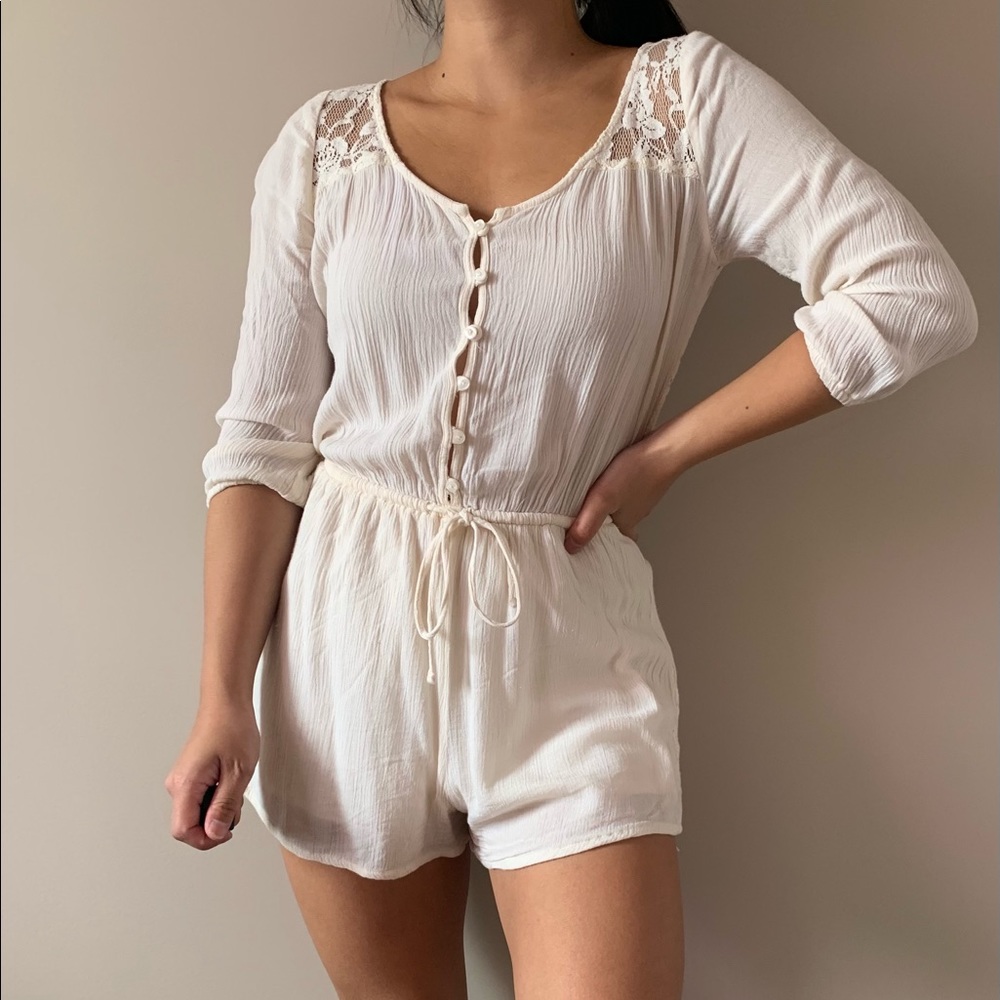 Hollister romper